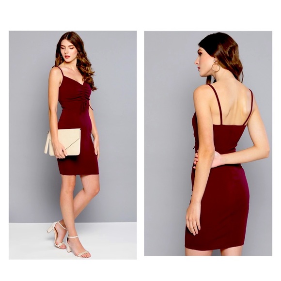 veni vidi vici Dresses & Skirts - Veni Vidi Vici Burgundy Ruched Bodycon